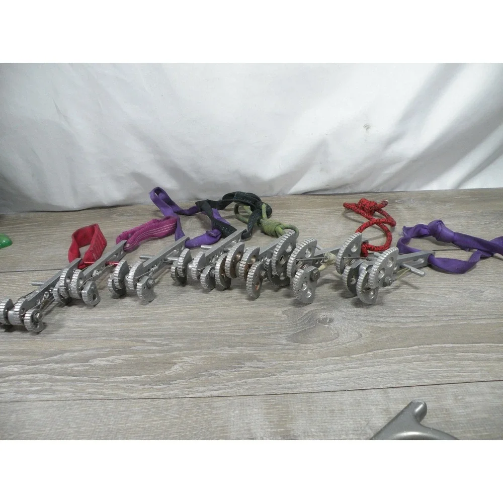 Vintage Ridged Wild Country Friend Climbing Cams Lot - Sizes 1.5,2,2,2,2.5,3,3